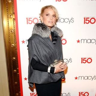 Jessica Simpson in Macy's 150th Birthday Celebration - Arrivals