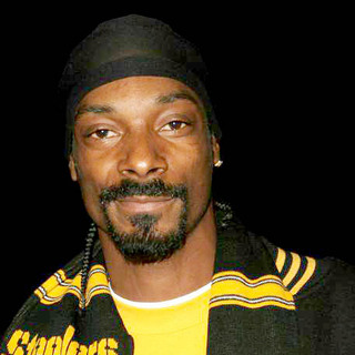 Snoop Dogg in Dreamgirls Movie Premiere in Los Angeles