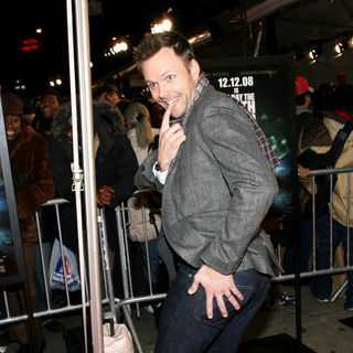 Joel Mchale in "The Day the Earth Stood Still" New York Premiere - Arrivals