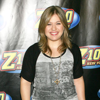 Kelly Clarkson in Z100's Zootopia '09 - Arrivals