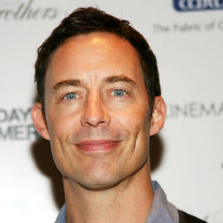 Tom Cavanagh in The Cinema Society with Brooks Brothers & Cotton Host a Screening of "500 Days of Summer" - Arrivals