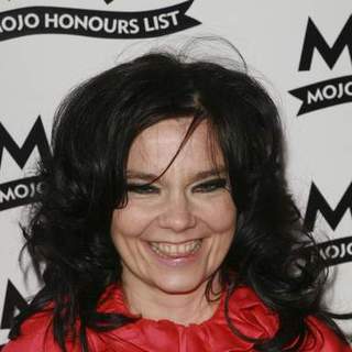 Bjork in 2007 Mojo Music Awards Honours List - Arrivals