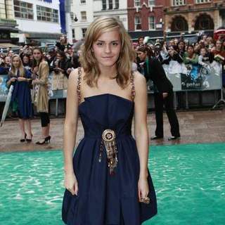 Emma Watson in Harry Potter And The Order Of The Phoenix - London Movie Premiere - Arrivals