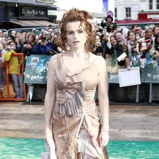 Helena Bonham Carter in Harry Potter And The Order Of The Phoenix - London Movie Premiere - Arrivals