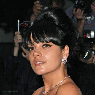 Lily Allen in 2007 GQ Magazine Men of the Year Awards - Arrivals