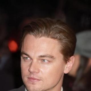Leonardo DiCaprio in The Aviator Movie Premiere