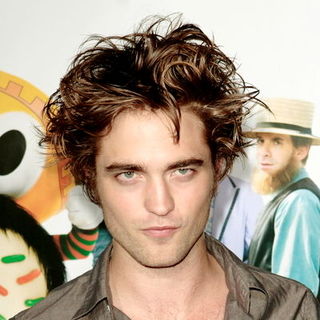 Robert Pattinson in "Sex Drive" Los Angeles Premiere - Arrivals