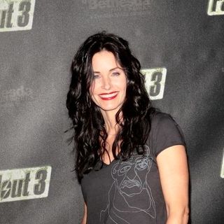 Courteney Cox in "Fallout 3" Launch Party - Arrivals