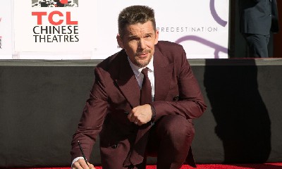 Ethan Hawke Honored With a Hand and Footprint Ceremony