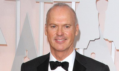 Michael Keaton Caught on Camera Putting Away His Oscar Acceptance Speech After Losing