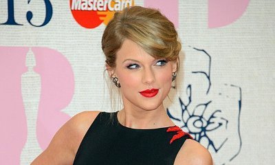 Taylor Swift Buys Porn Site Domains Using Her Name