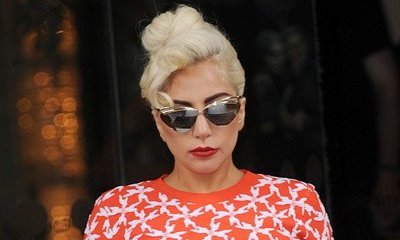Lady GaGa Falls Onstage While Performing With Tony Bennett in Monaco