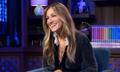 Sarah Jessica Parker Rips Her Dress on Live TV, Handles It Like a Pro