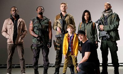First Photo of 'The Predator' Cast in Costume Unveiled