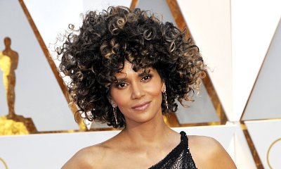 Halle Berry Skinny-Dipping in the Night After Oscars. Watch the Video!
