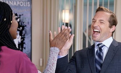 See Mindy Transforming Into a Handsome White Man on 'The Mindy Project'