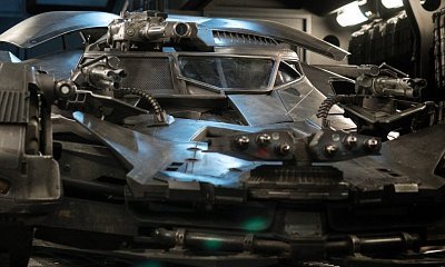 'Justice League' Director Debuts First Look at Upgraded Batmobile