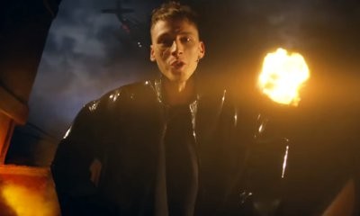 Machine Gun Kelly Premieres 'The Matrix'-Themed Video for 'The Gunner'