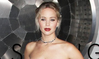 Gloomy Jennifer Lawrence Spotted Visiting Doctor After Pole Dance Video Controversy