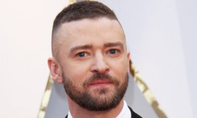 Watch Justin Timberlake Recreate the Iconic Simba Lift on a Random Baby