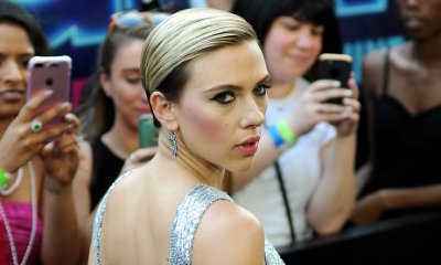Scarlett Johansson Debuts New Large Back Tattoo