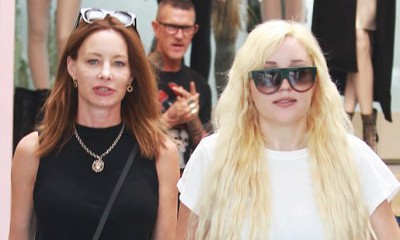 Amanda Bynes Looks Different in Rare Outing as She Gains Weight