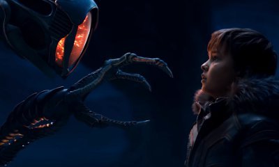 Netflix Unearths Mind-Blowing 'Lost in Space' Full Trailer