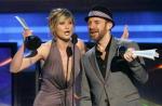 2009 ACM Awards: Sugarland Win Top Vocal Duo