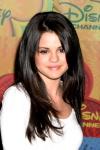 Selena Gomez Wants to Date Someone Honest, Sweet, and Polite