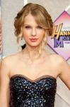 Taylor Swift Marks 20th Birthday With a Party and Donation