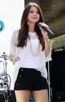 Selena Gomez Blames Malnourishment for Recent Hospitalization