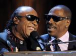Eddie Murphy Honored by Fellow Actors at Spike TV's Special, Singing With Stevie Wonder