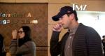 Video: Ashton Kutcher and Demi Moore Reunite in Airport