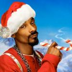Snoop Dogg Debuts 'Blue Xmas'
