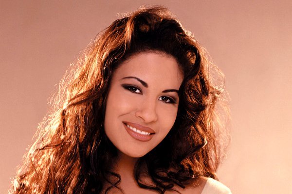 A Selena Hologram Is Releasing New Music and Launching Tour