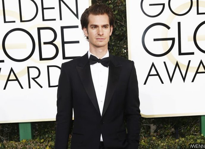 Andrew Garfield Is Ready for Some Same-Sex Kissing at Oscars