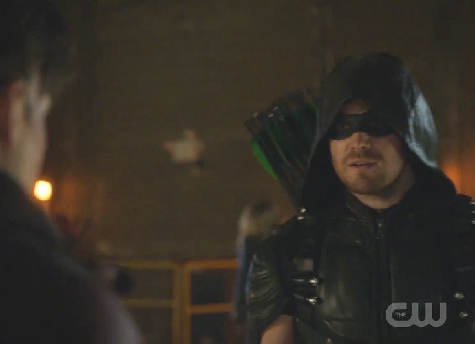 'Arrow' New Midseason Trailer: Does Oliver Go Too Far in His Personal ...