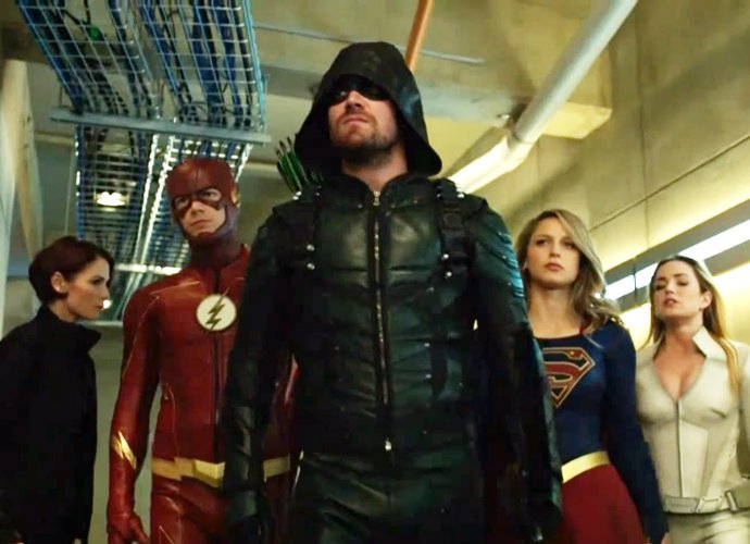 First Teaser Of Arrowverse Crossover Crisis On Earth X Is Here