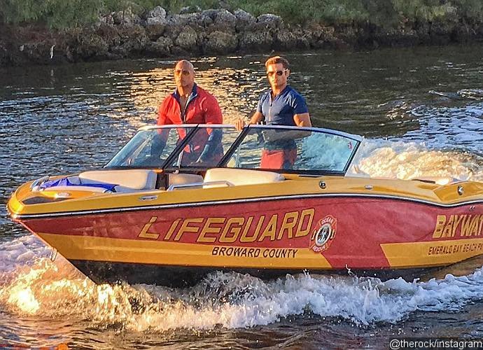 'Baywatch' New Set Photo: Check Out Dwayne Johnson and Zac Efron's Cool Patrolling Style