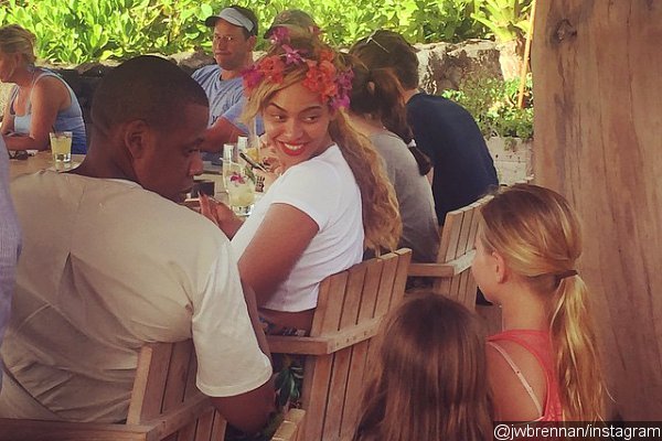 Beyonce and Jay-Z Celebrate Wedding Anniversary With Romantic Getaway