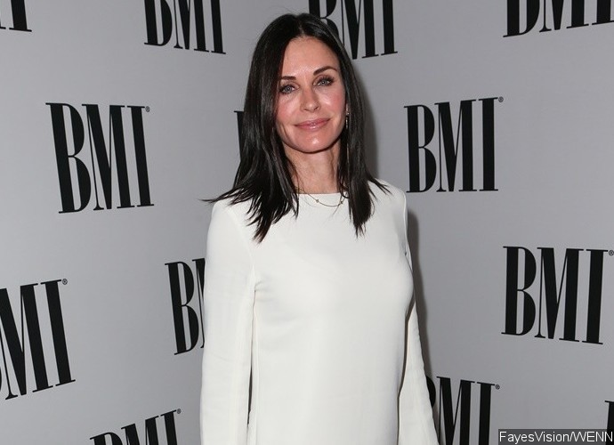 Courteney Cox Gets Rid of All Her Face Fillers