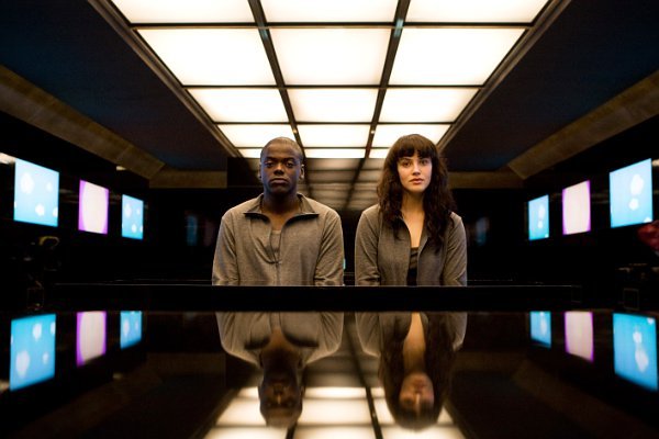 Critically Acclaimed 'Black Mirror' Lands New Episodes on Netflix