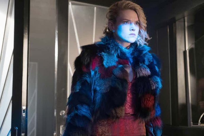 New 'Gotham' Photo Sparks Speculation That Barbara Is Harley Quinn