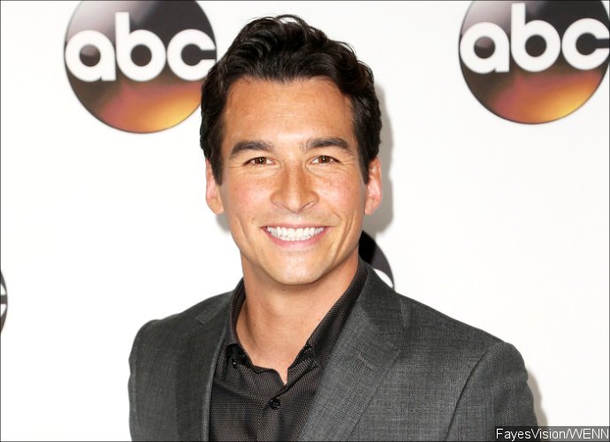 'Grey's Anatomy' Spin-Off Adds Jay Hayden and Four More Actors