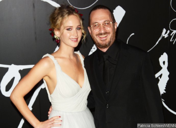 Jennifer Lawrence and Darren Aronofsky Flaunt PDA on Red Carpet for the First Time