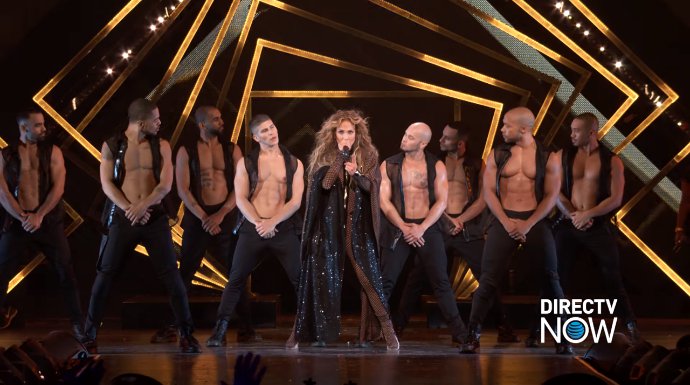 Jennifer Lopez Performs Alex Rodriguez-Dedicated Song 'Us' and Honors Prince at Pre-Super Bowl Show