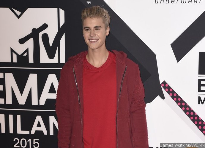 What Is Justin Bieber Doing in His Underwear in Scotland's Cold Weather?