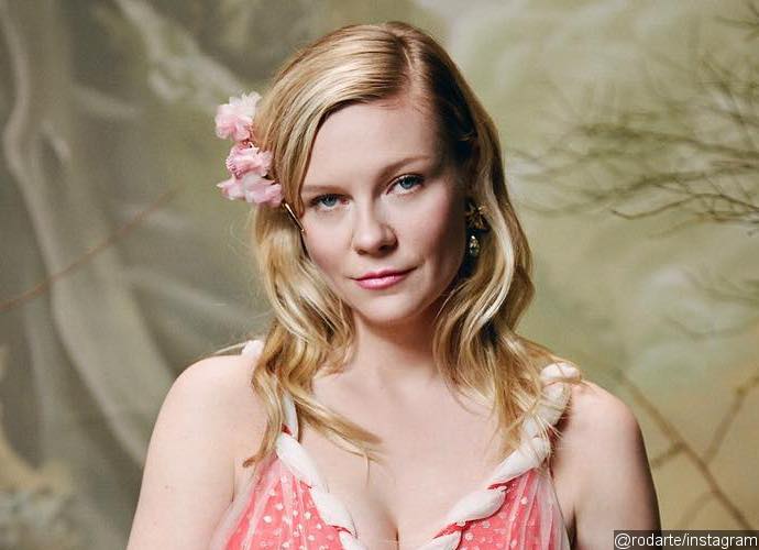 Kirsten Dunst Confirms Pregnancy Rumors in Gorgeous Photoshoot for Rodarte Campaign