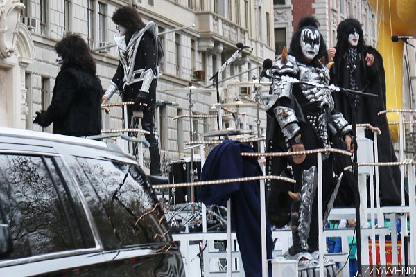 KISS Got 'Screwed Over' by Macy's Thanksgiving Day Parade, Says Paul Stanley