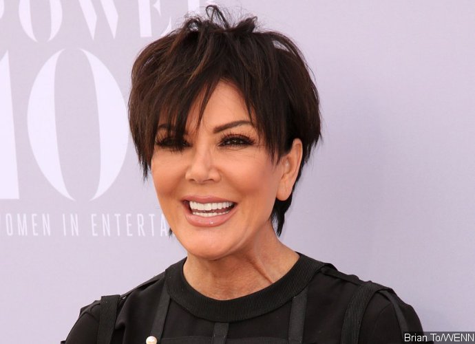 kris jenner flipping off shirt